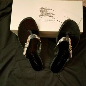 Burberry Thong Sandals/ Flip Flops